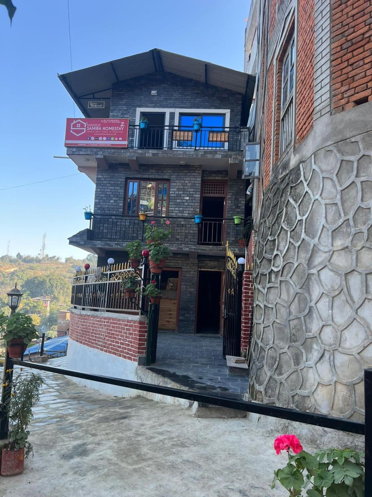 Bandipur Samira Homestay & Mountain View Restaurant Екстер'єр фото