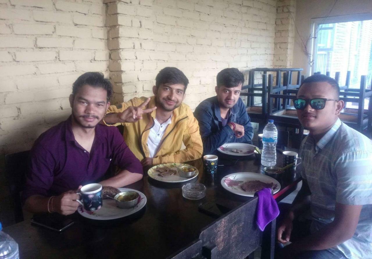 Bandipur Samira Homestay & Mountain View Restaurant Екстер'єр фото